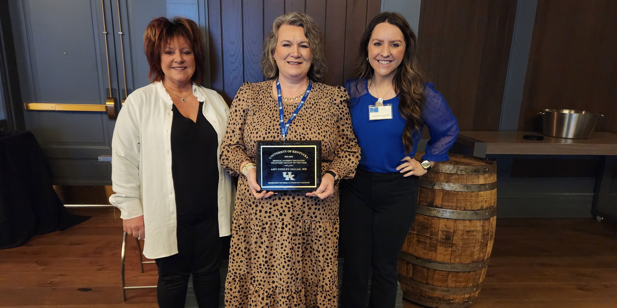 Amy Conley-Sallaz, MD, Recieves University of Kentucky Medical Student Education Voluntary Faculty Member of the Year Award